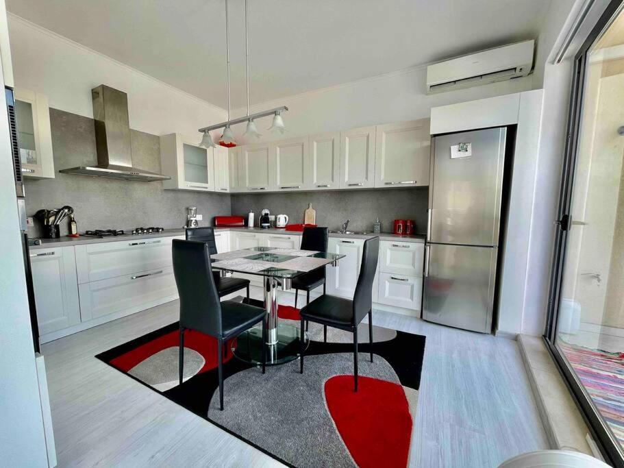 Sea View Penthouse In Tas-Sliema公寓 外观 照片